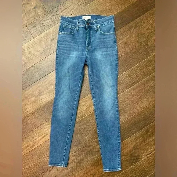 Madewell 9" Mid-Rise Skinny Jeans - Picture 3 of 12